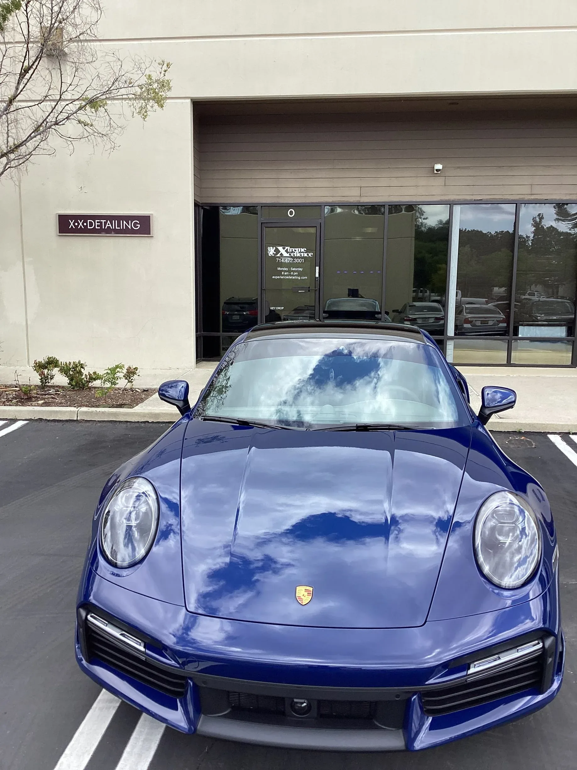 Vehicle with a deep gloss finish at the OBSIDIAN studio